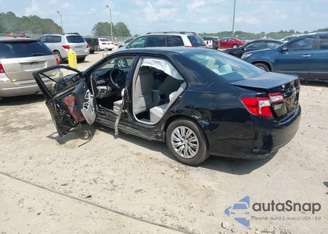 2012 Toyota Camry Le z USA, uszkodzony, nr VIN 4T1BF1FKXCU045770